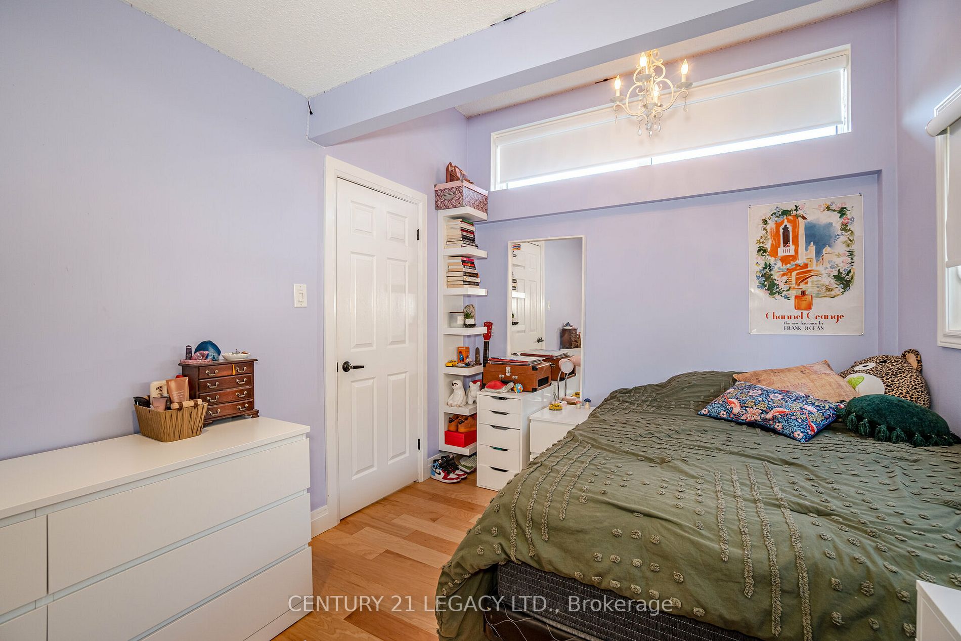 327 Hersey Cres