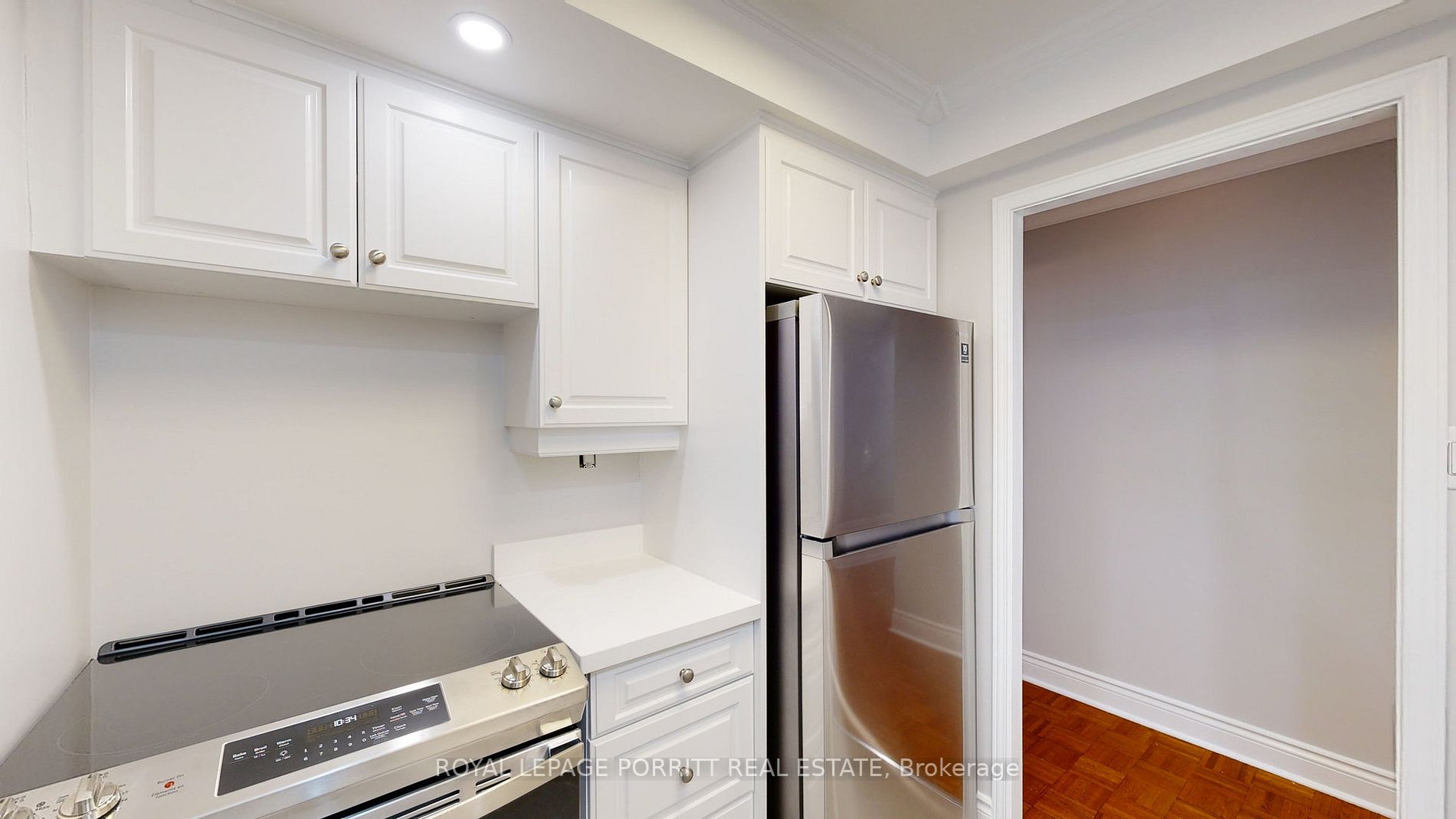1535 Lakeshore Rd E, #1407