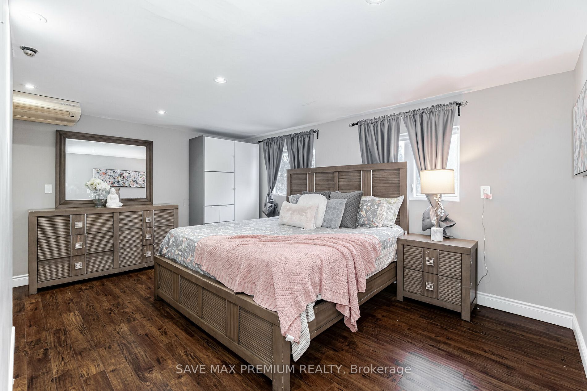 7 Keily Crescent