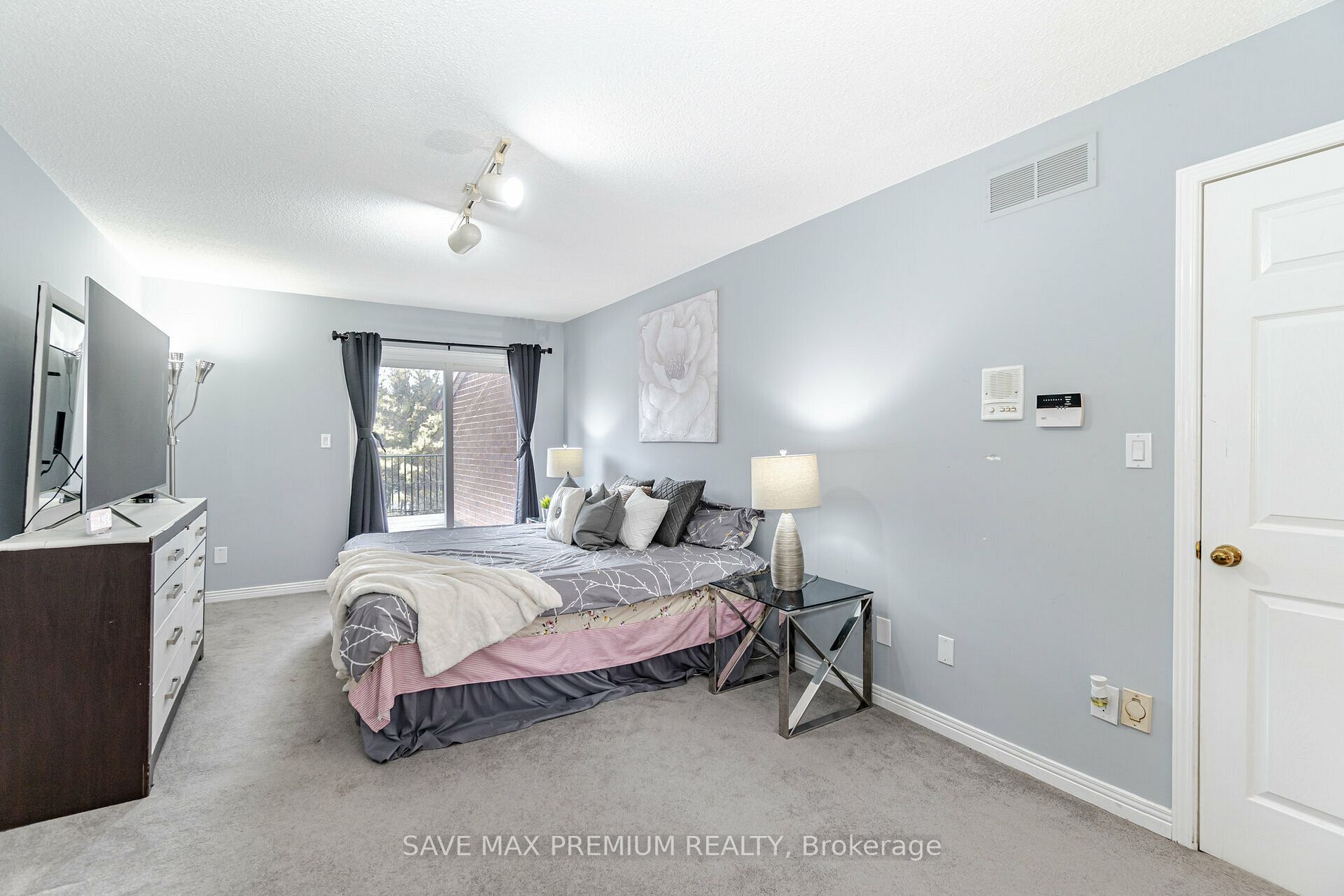 7 Keily Crescent