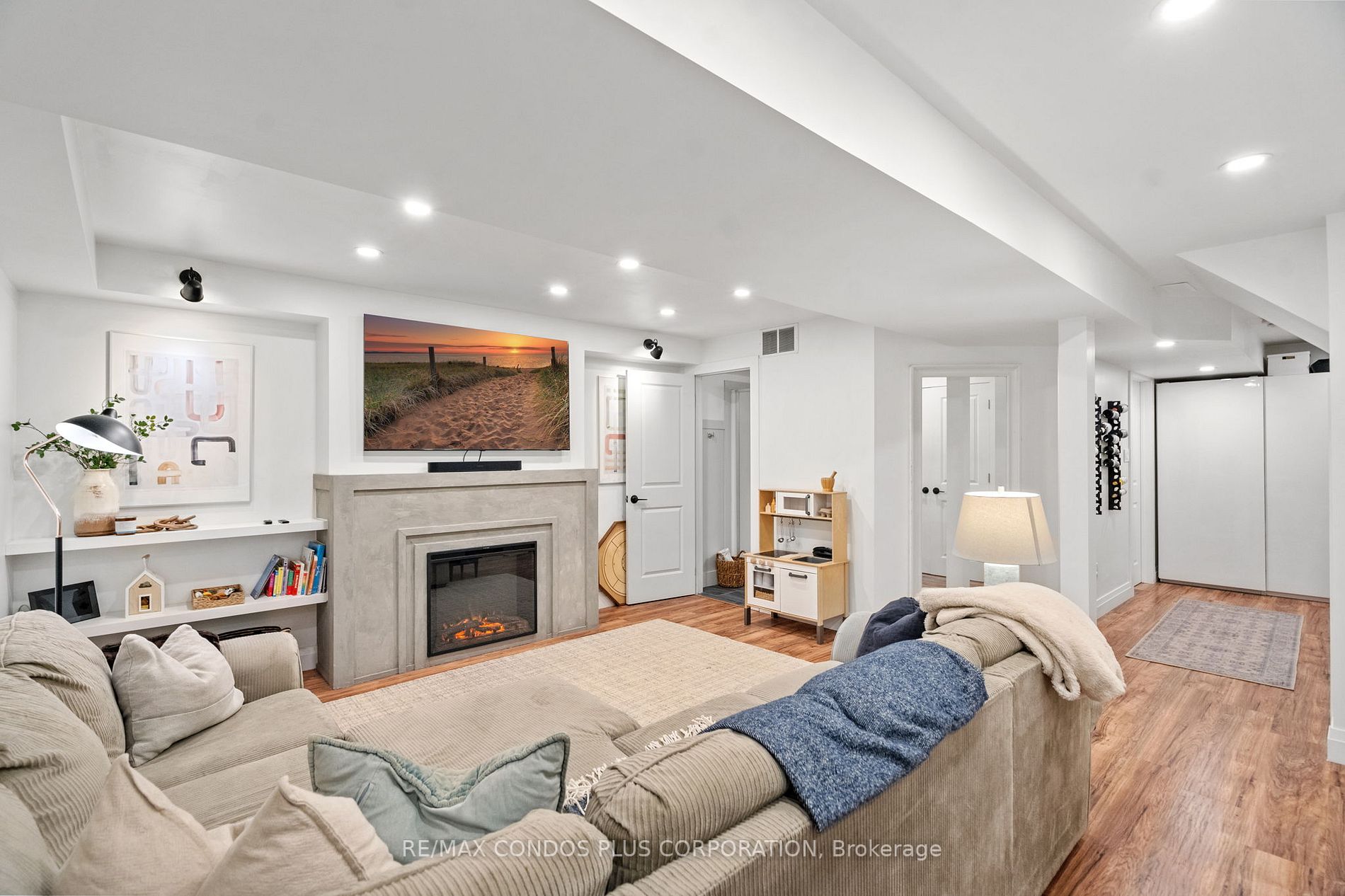 9 Harshaw Rd