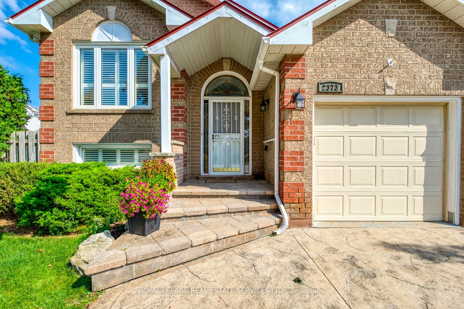 2373 Grand Ravine Dr