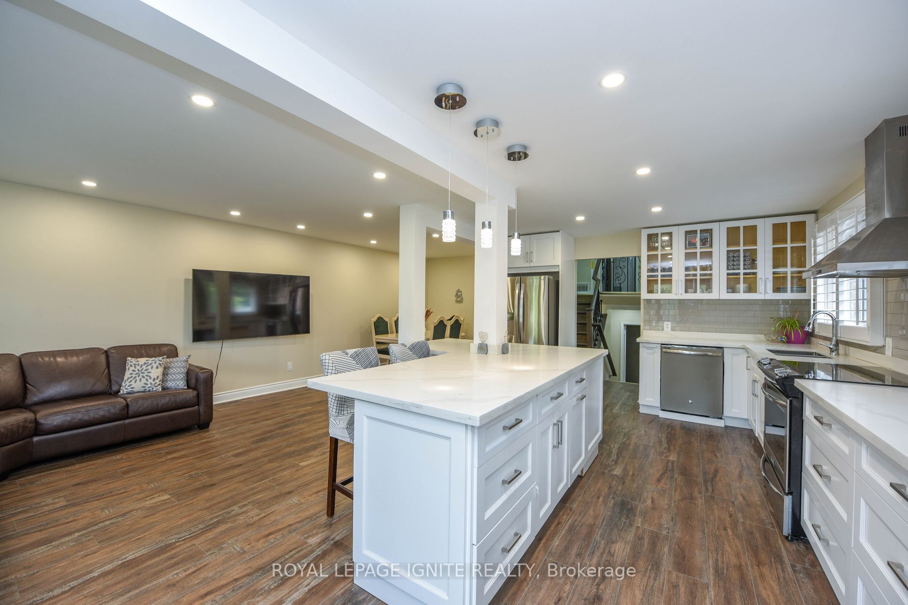 1892 Reiss Crt