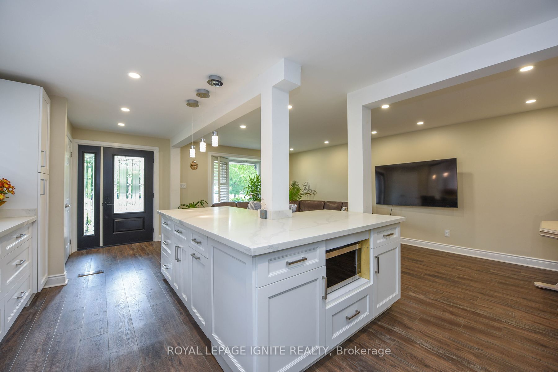 1892 Reiss Crt