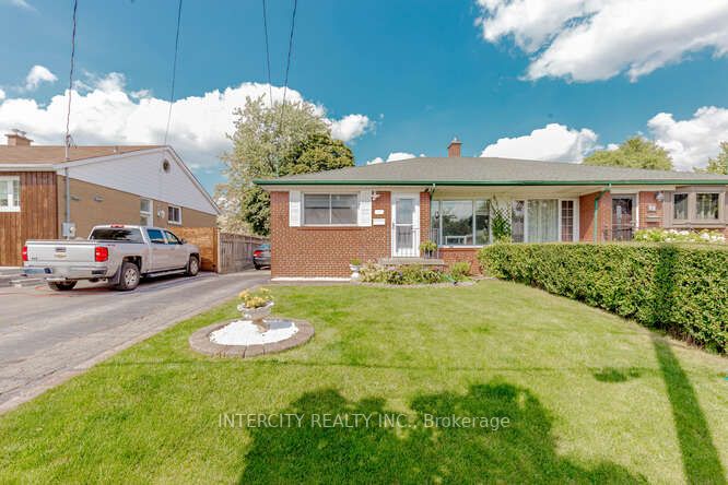67 Raylawn Cres