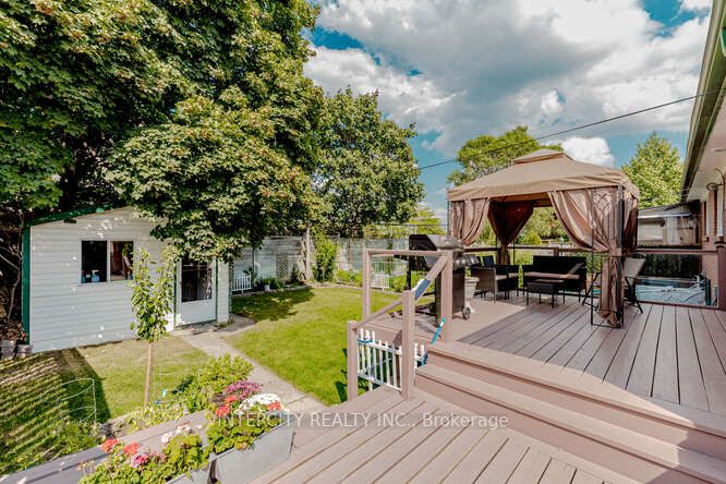 67 Raylawn Cres