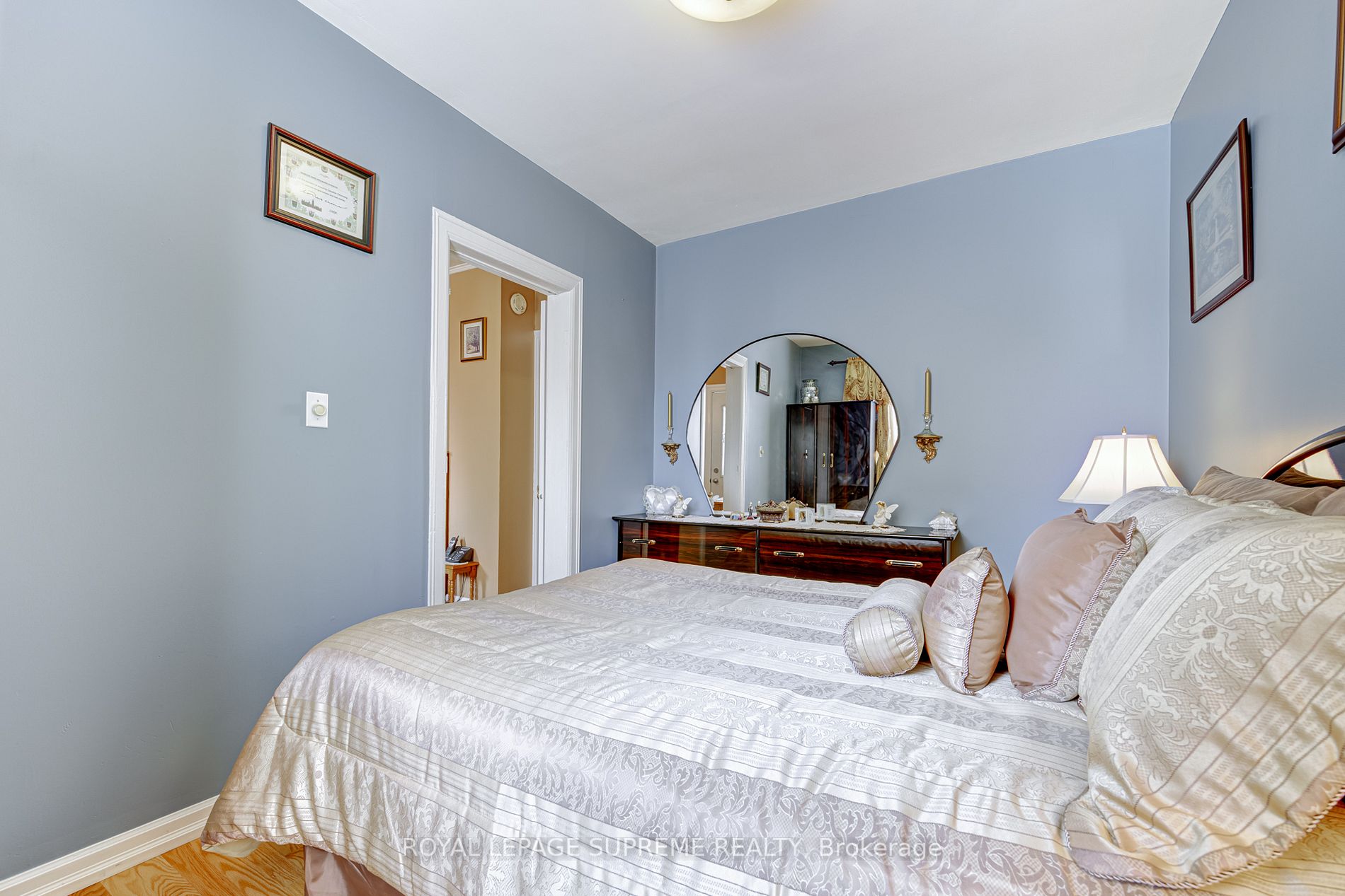 30 Florence Cres