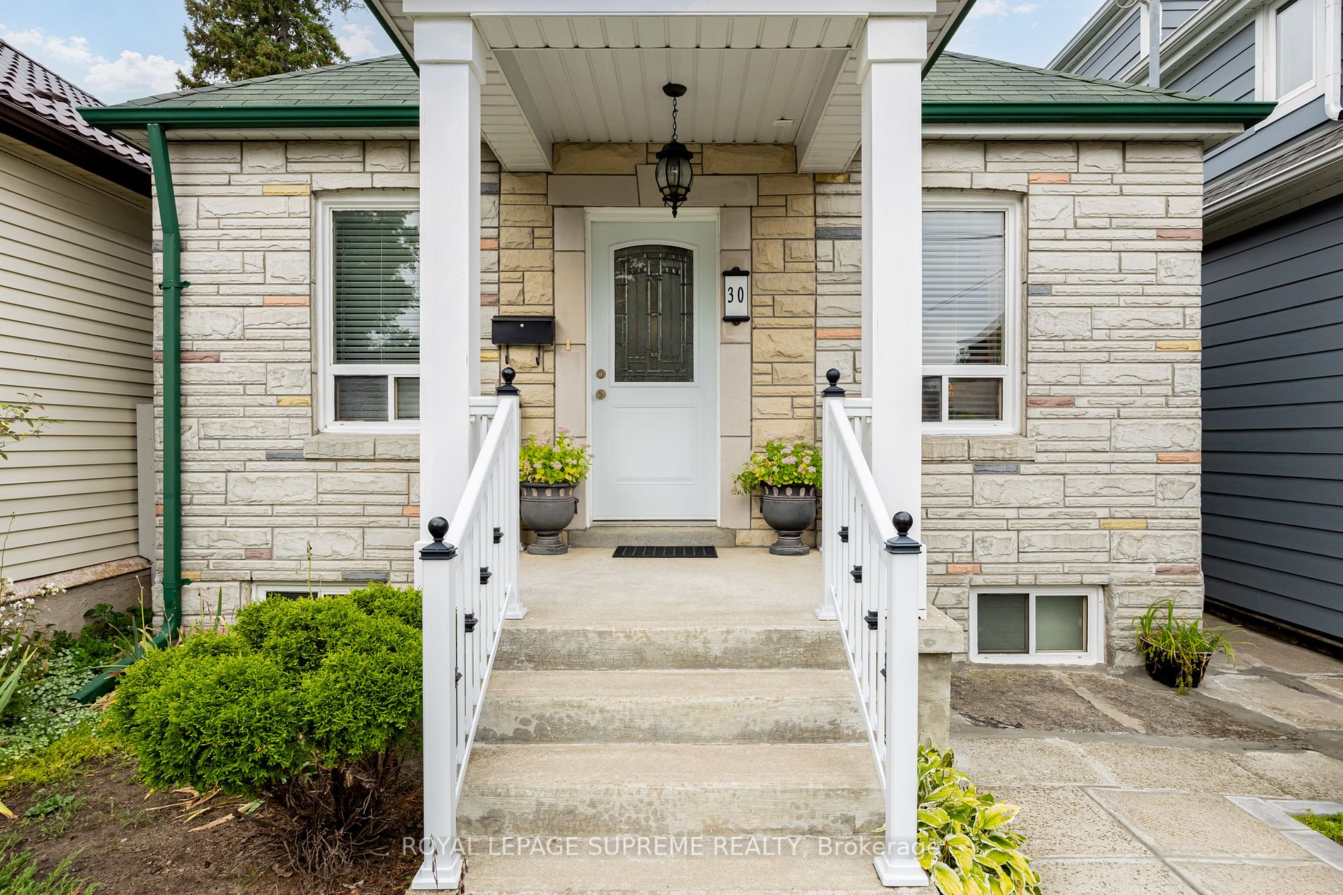 30 Florence Cres