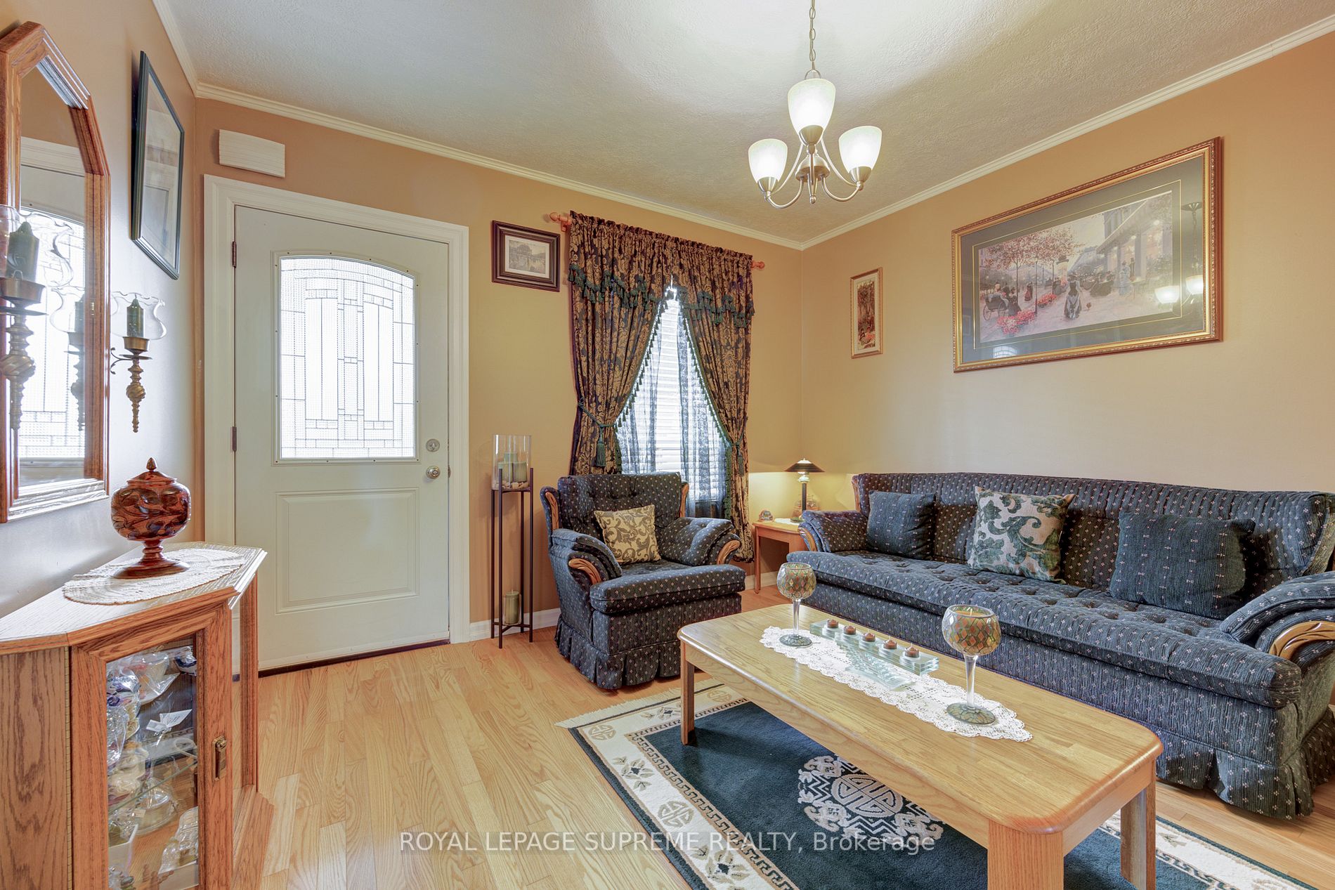 30 Florence Cres