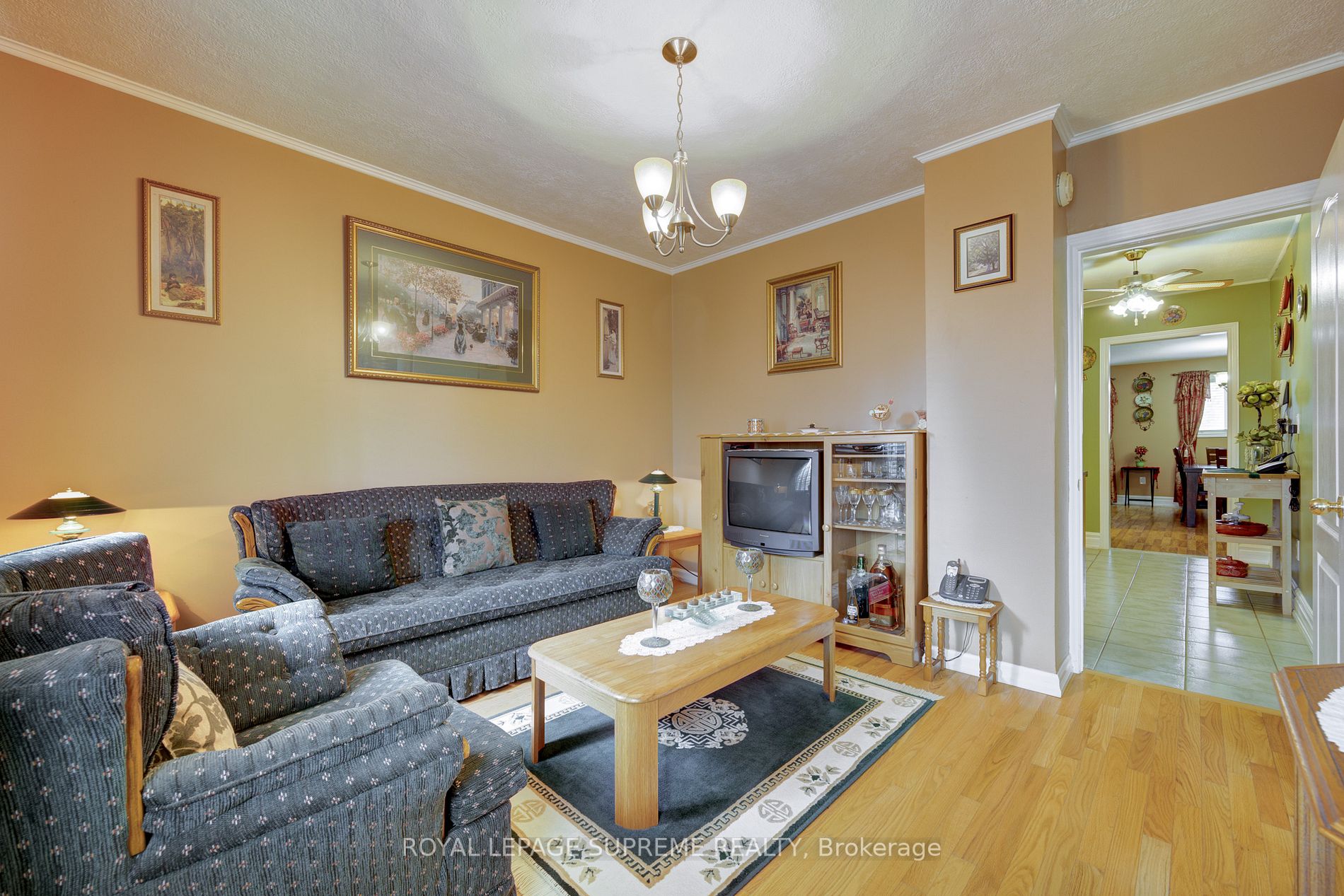 30 Florence Cres