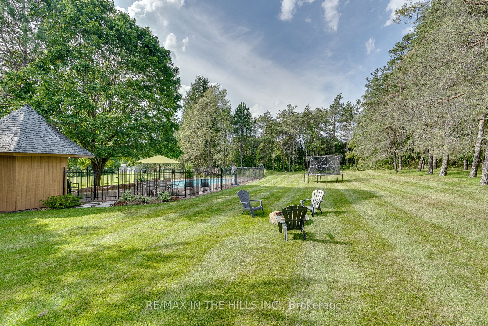6 Rosehill Crt