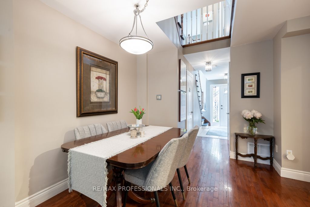 1064 Queen St W, #8A