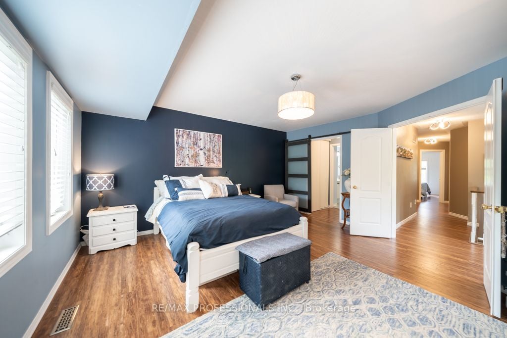 1064 Queen St W, #8A