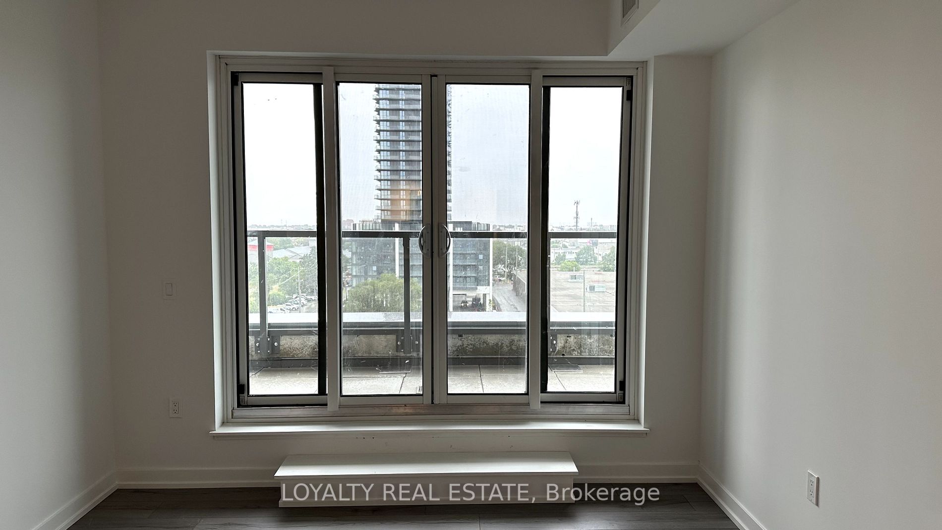 1195 The Queensway, #710