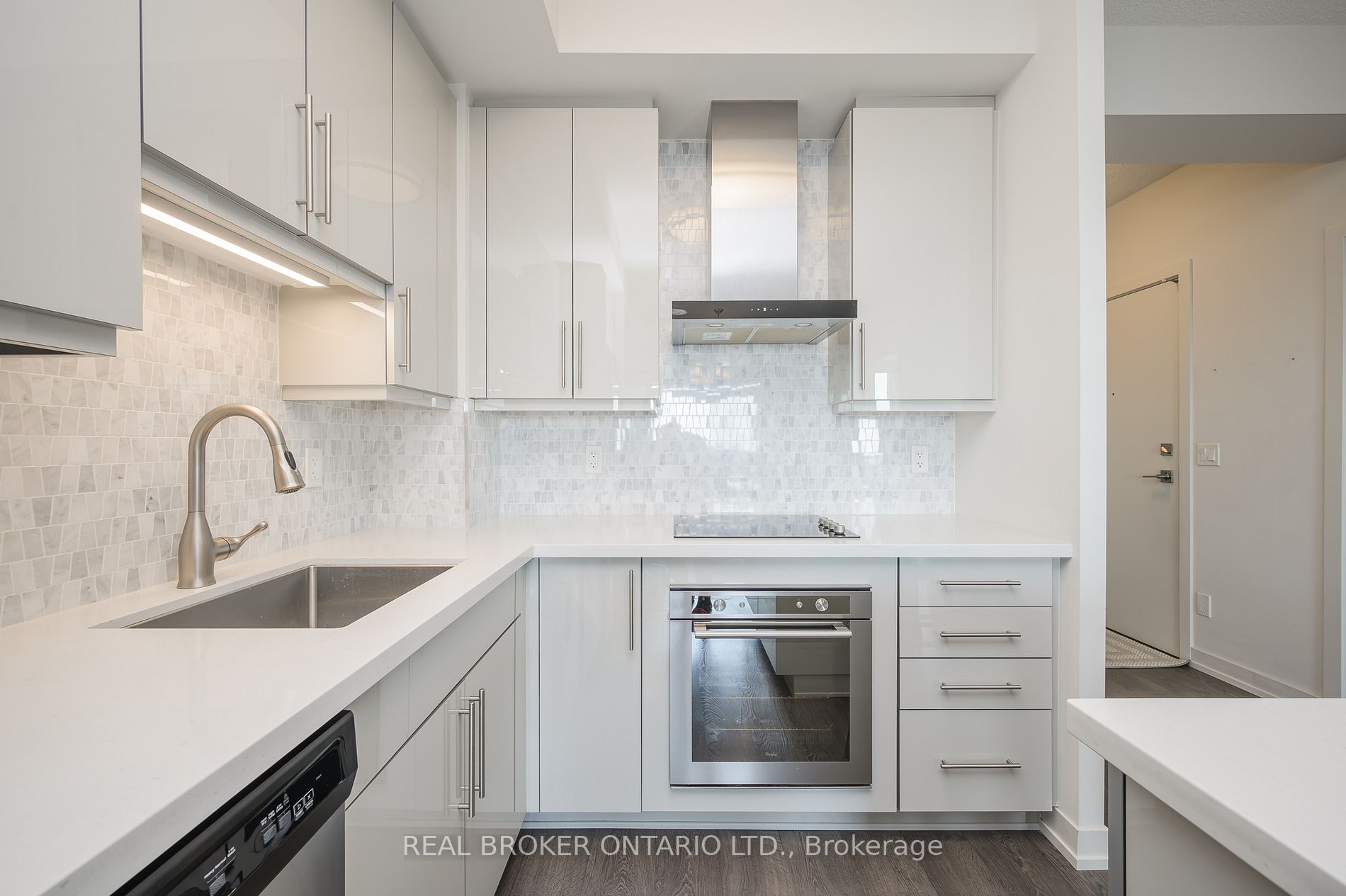 2093 Fairview St, #1605