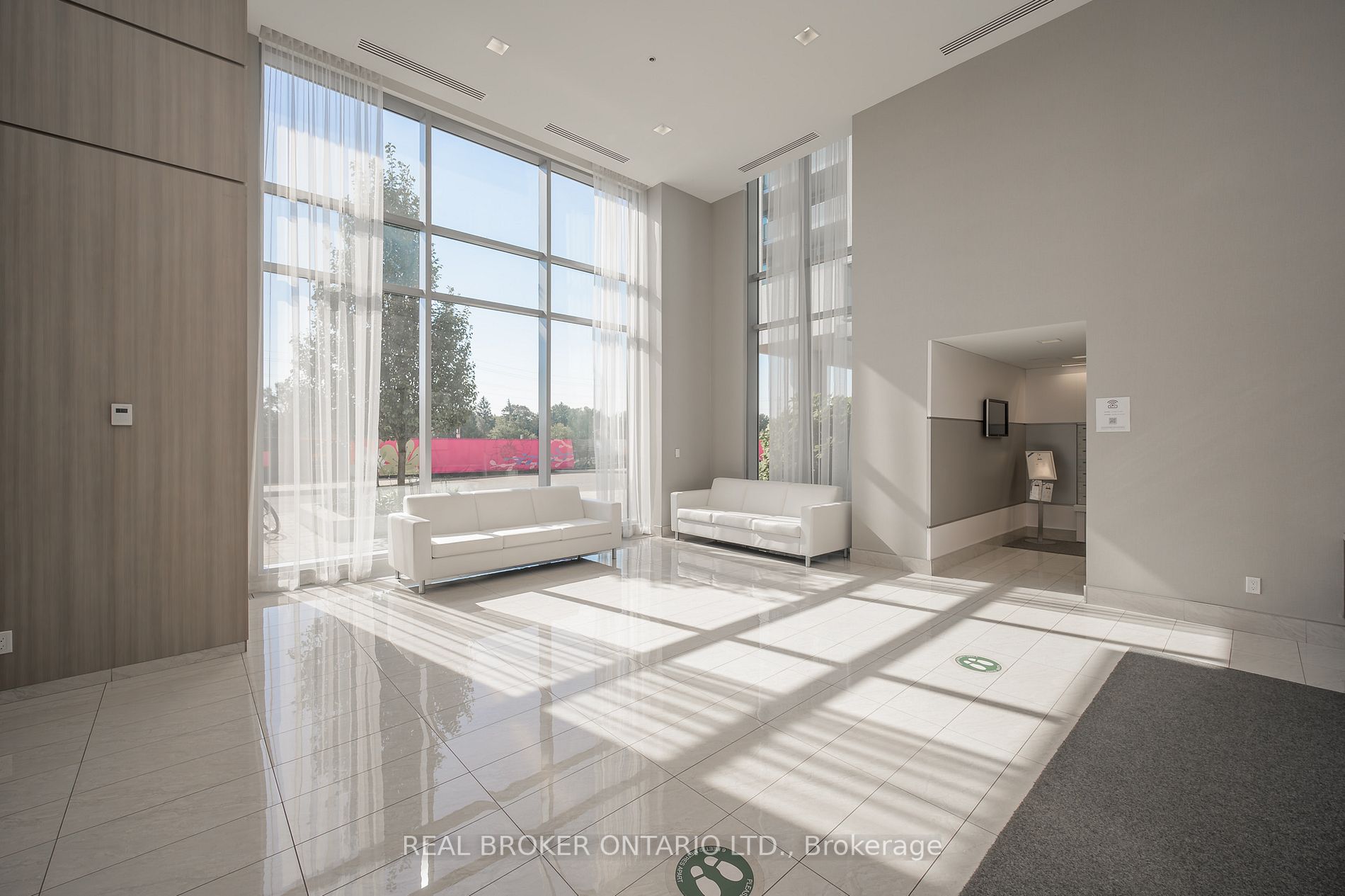 2093 Fairview St, #1605