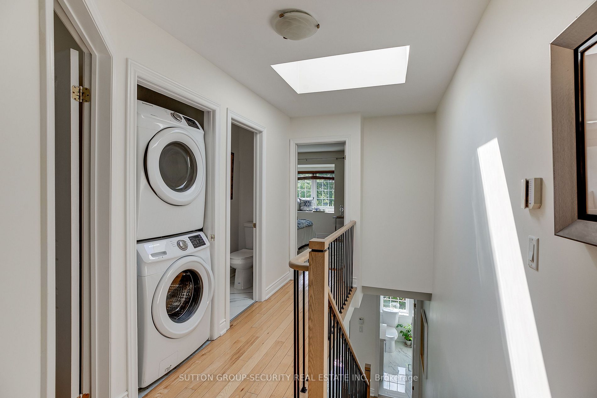 13 Bijou Walk