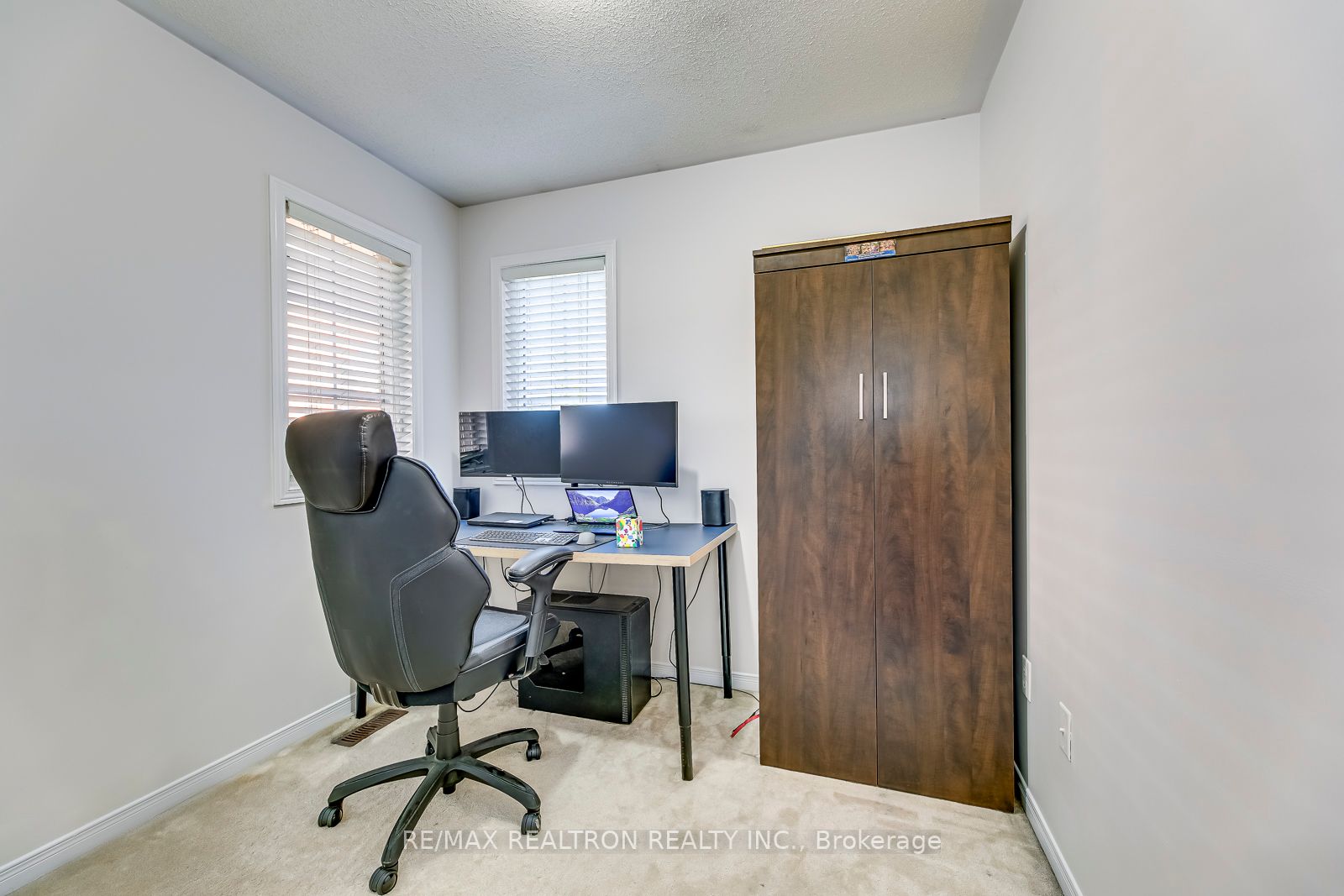458 Savoline Blvd