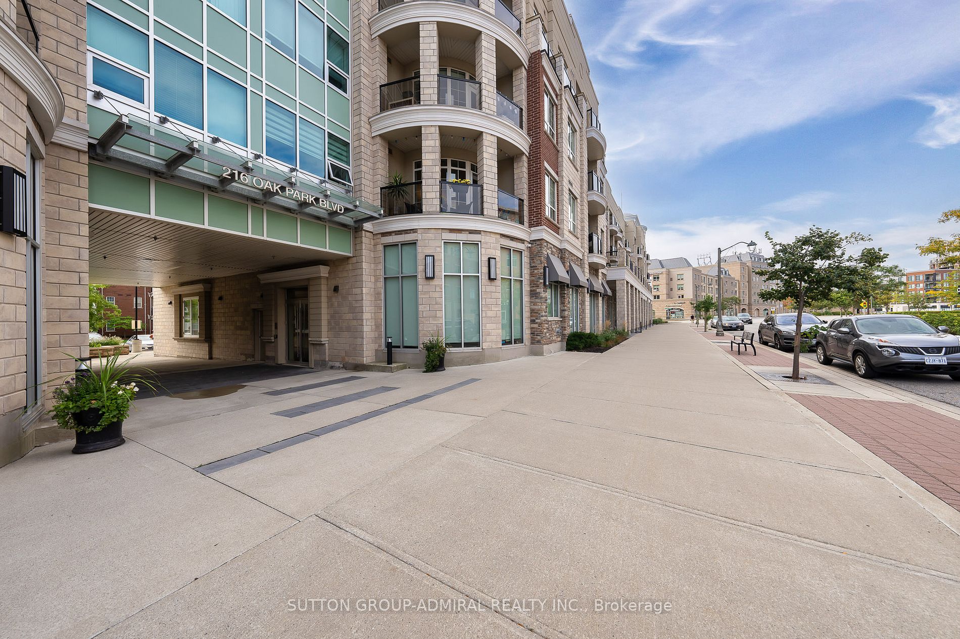 216 Oak Park Blvd, #205