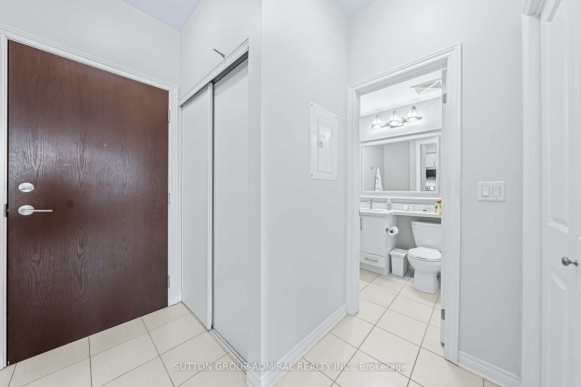 216 Oak Park Blvd, #205