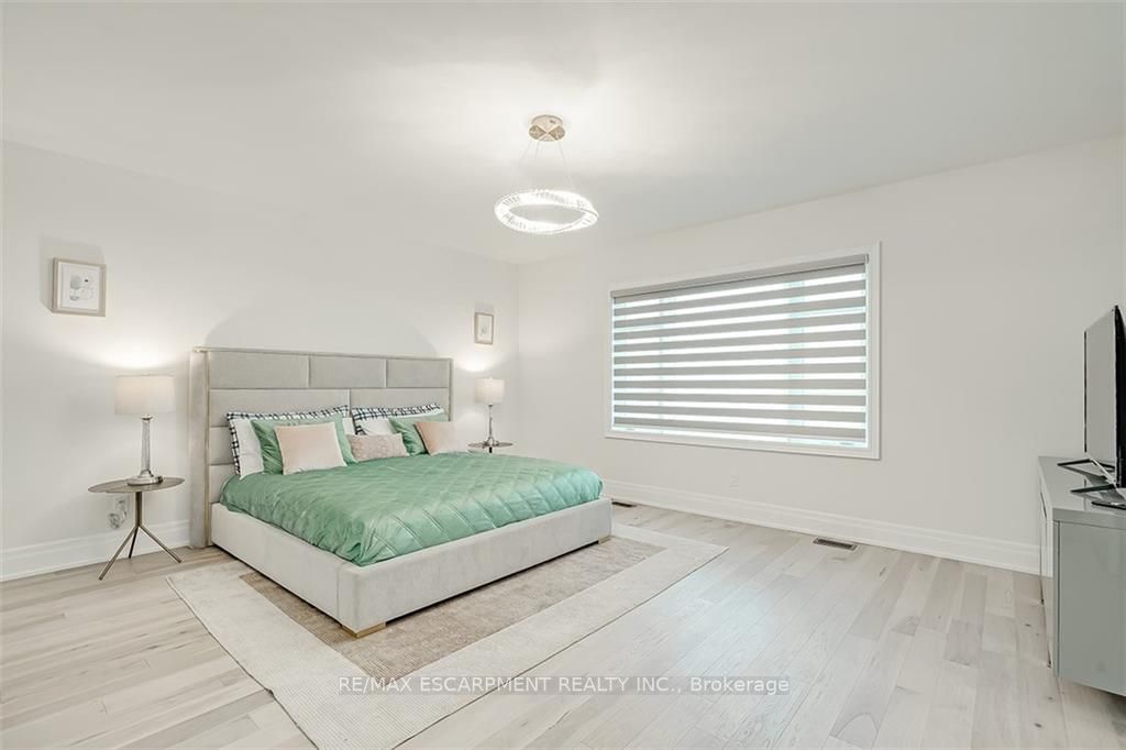 2337 Charles Cornwall Rd