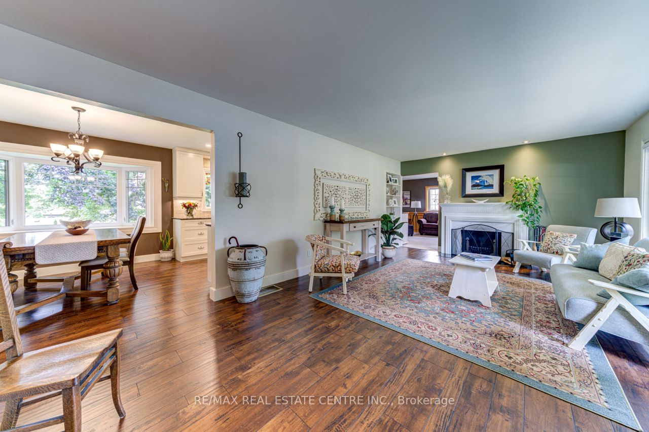 19 Forest Park Road