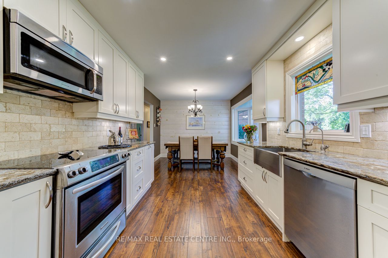 19 Forest Park Road