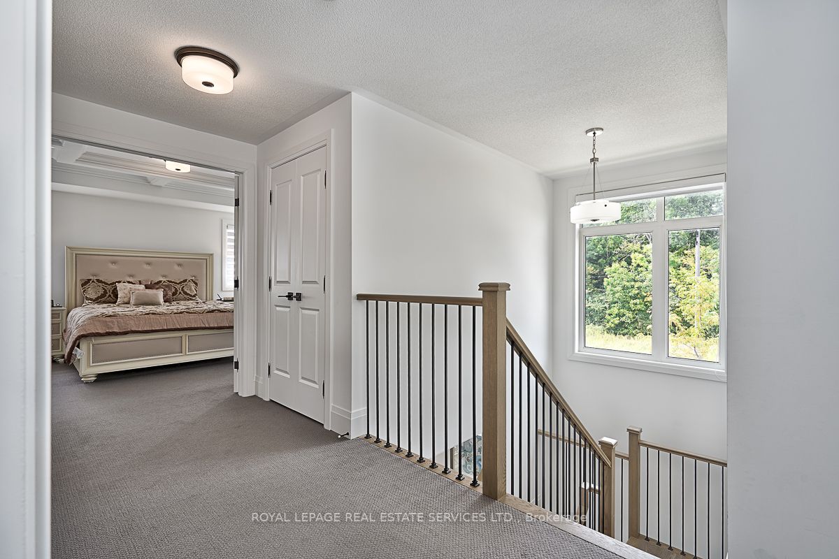 4040 Channing Cres