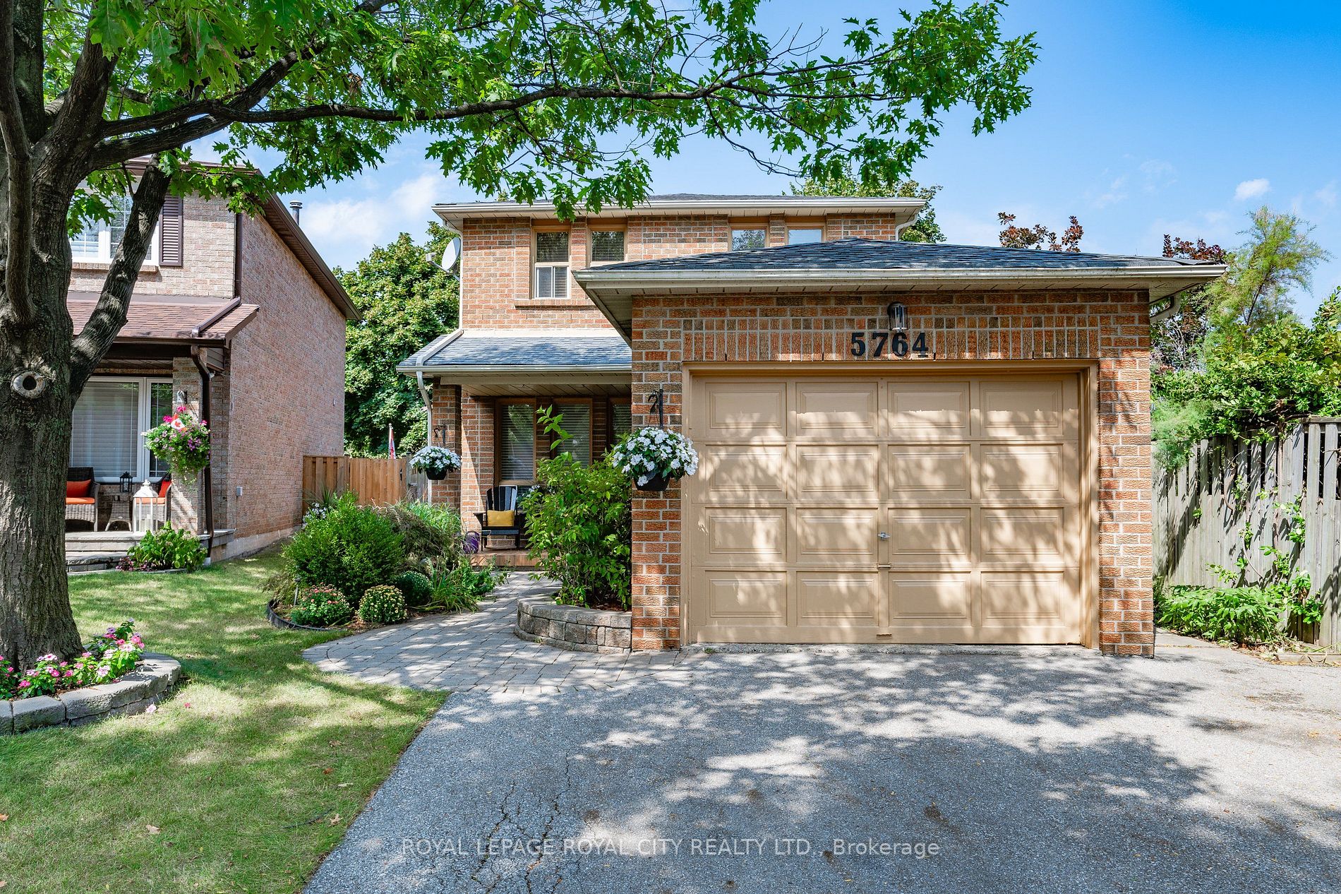 5764 Turney Dr