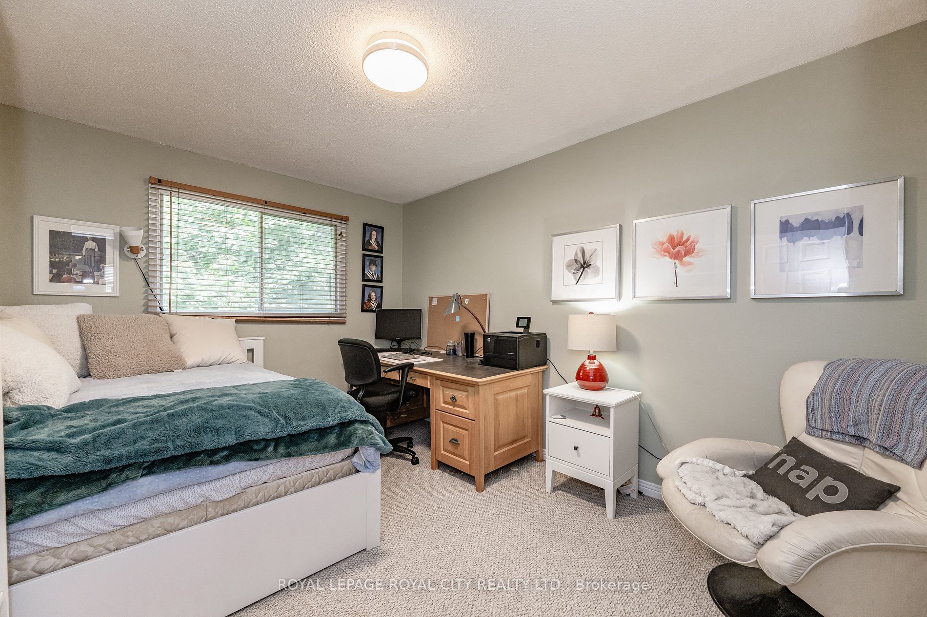5764 Turney Dr