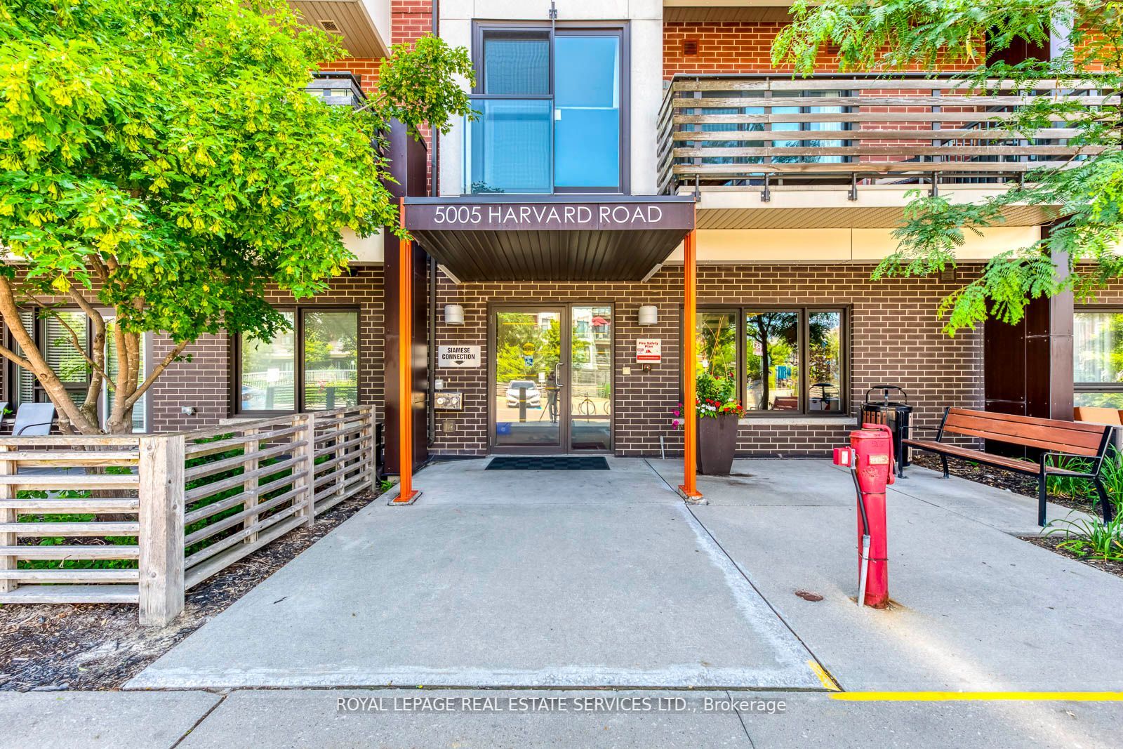 5005 Harvard Rd, #305