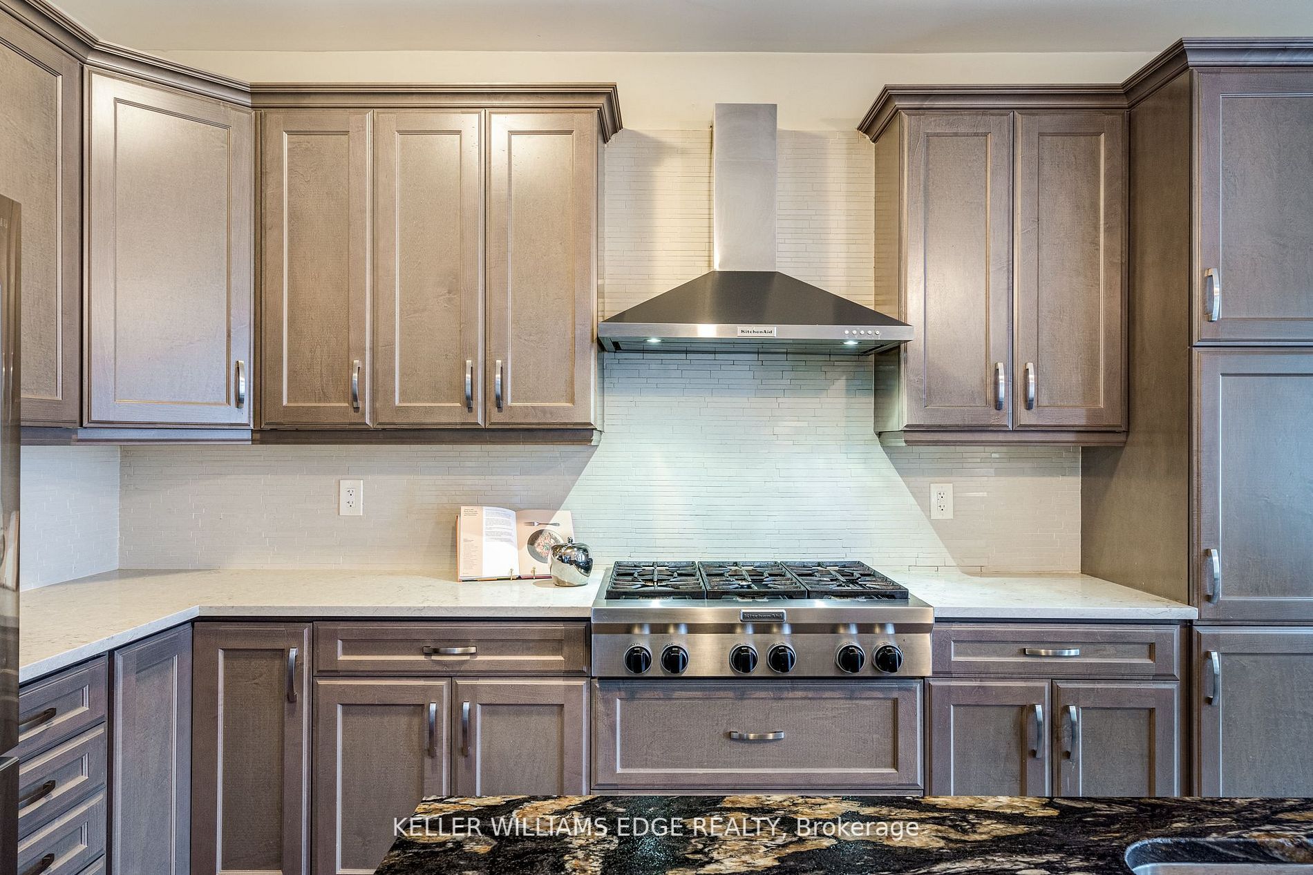 240 Chilver Heights