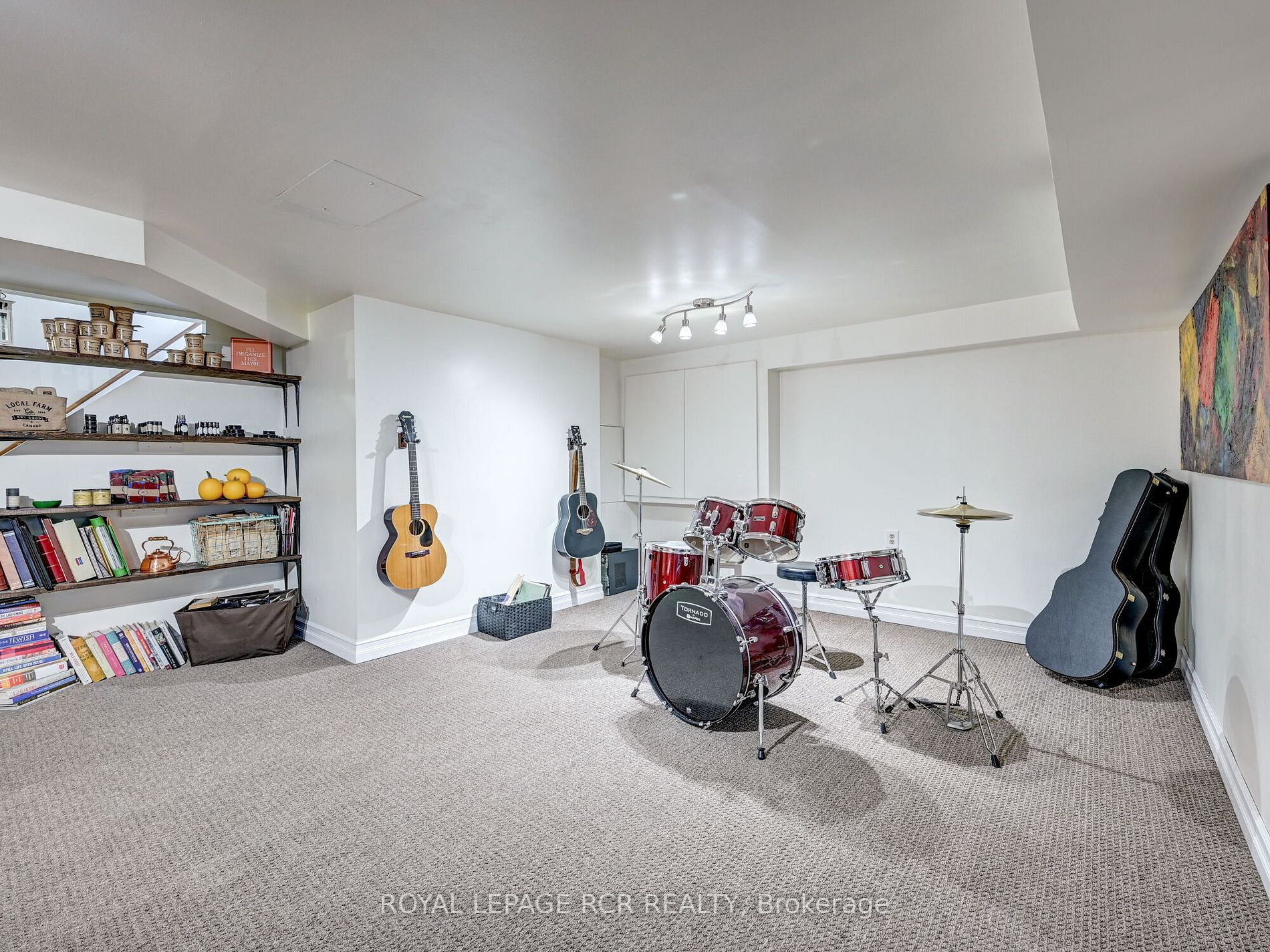 5992 Olde Base Line Road