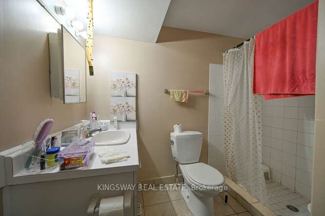 38 Solway Ave