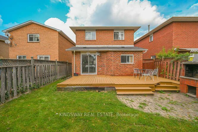 38 Solway Ave