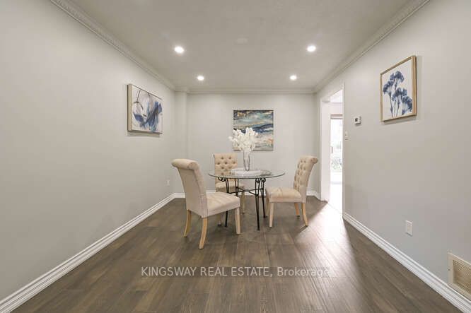 38 Solway Ave