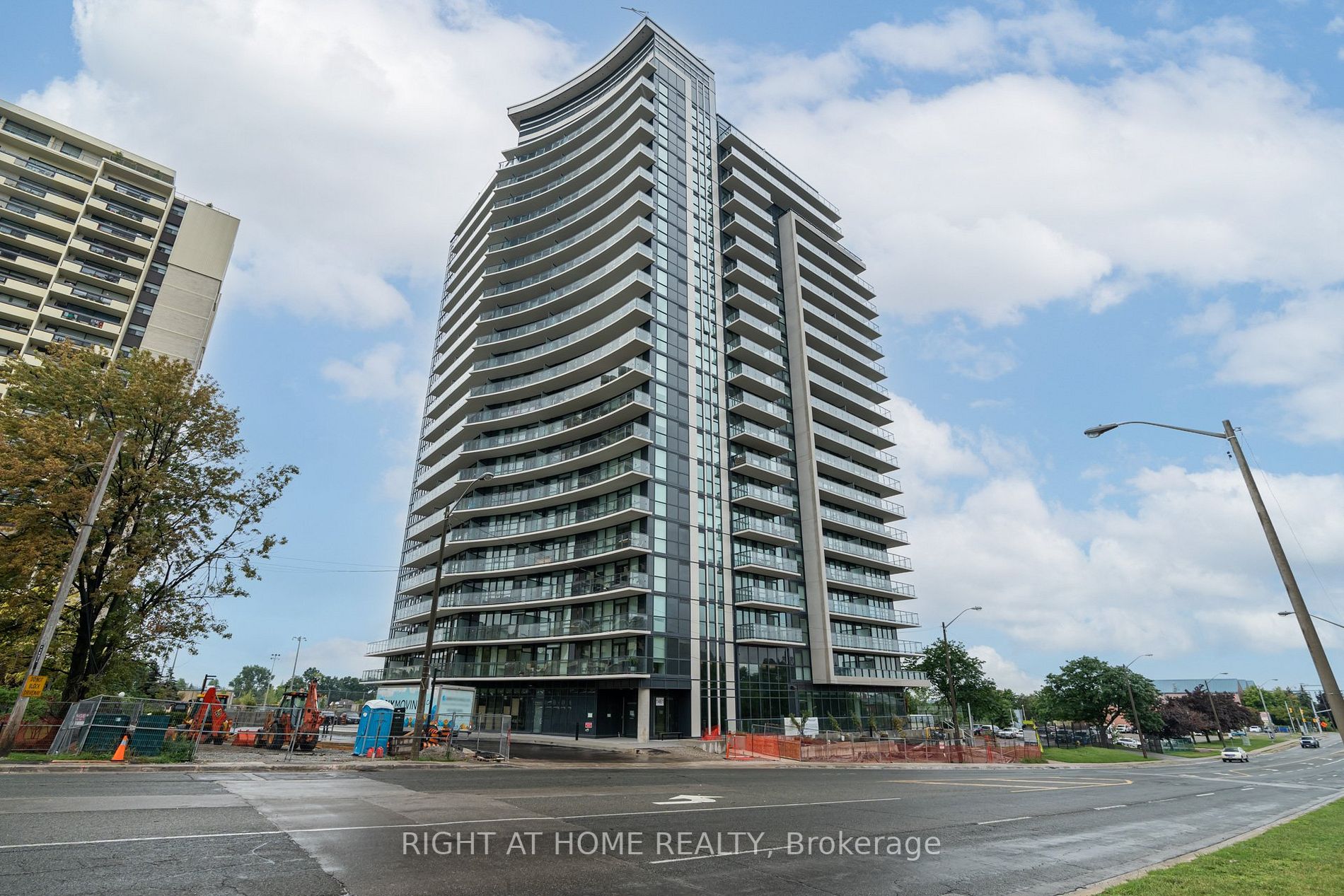 1461 Lawrence Ave W, #1003