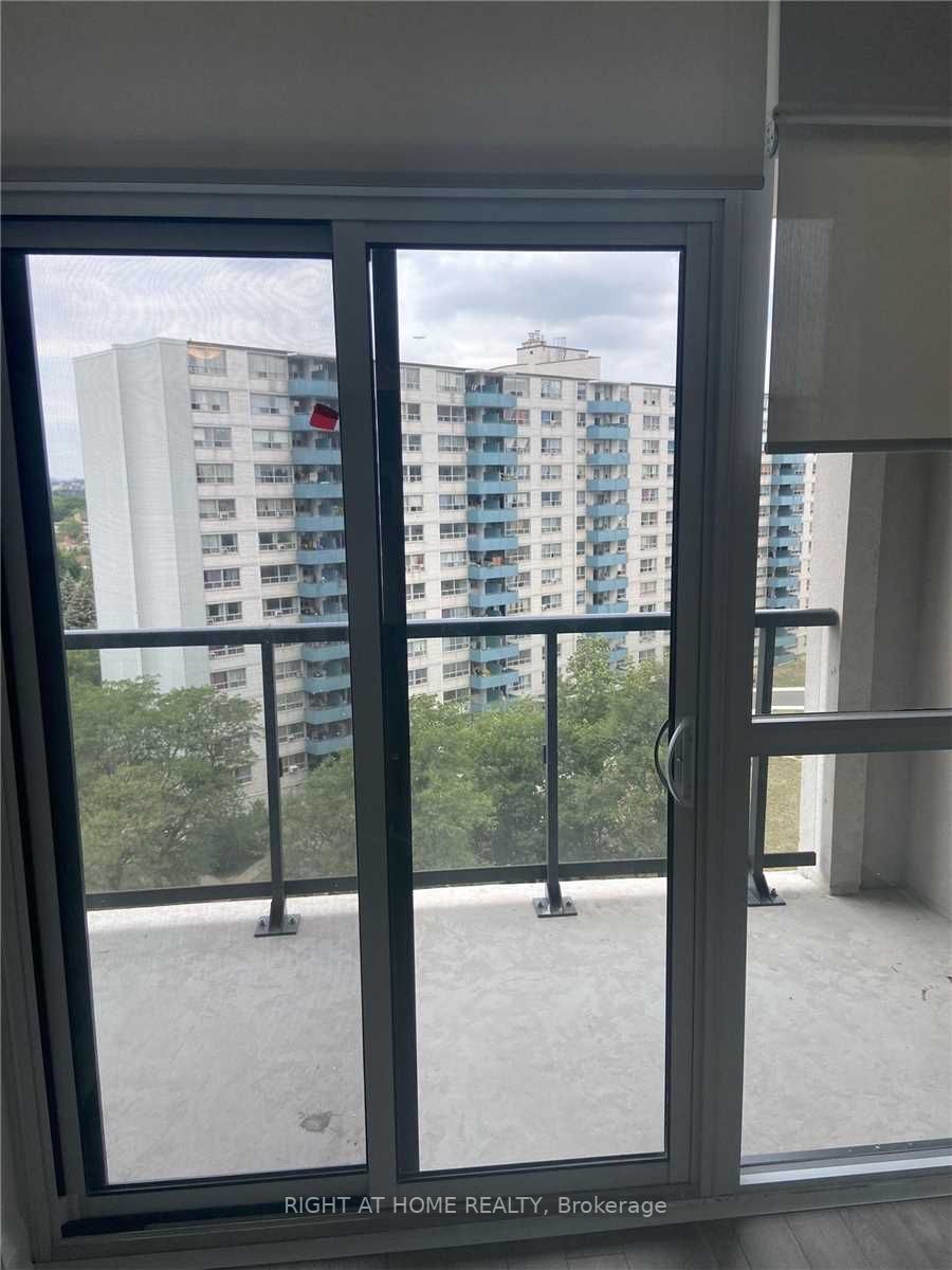 1461 Lawrence Ave W, #1003