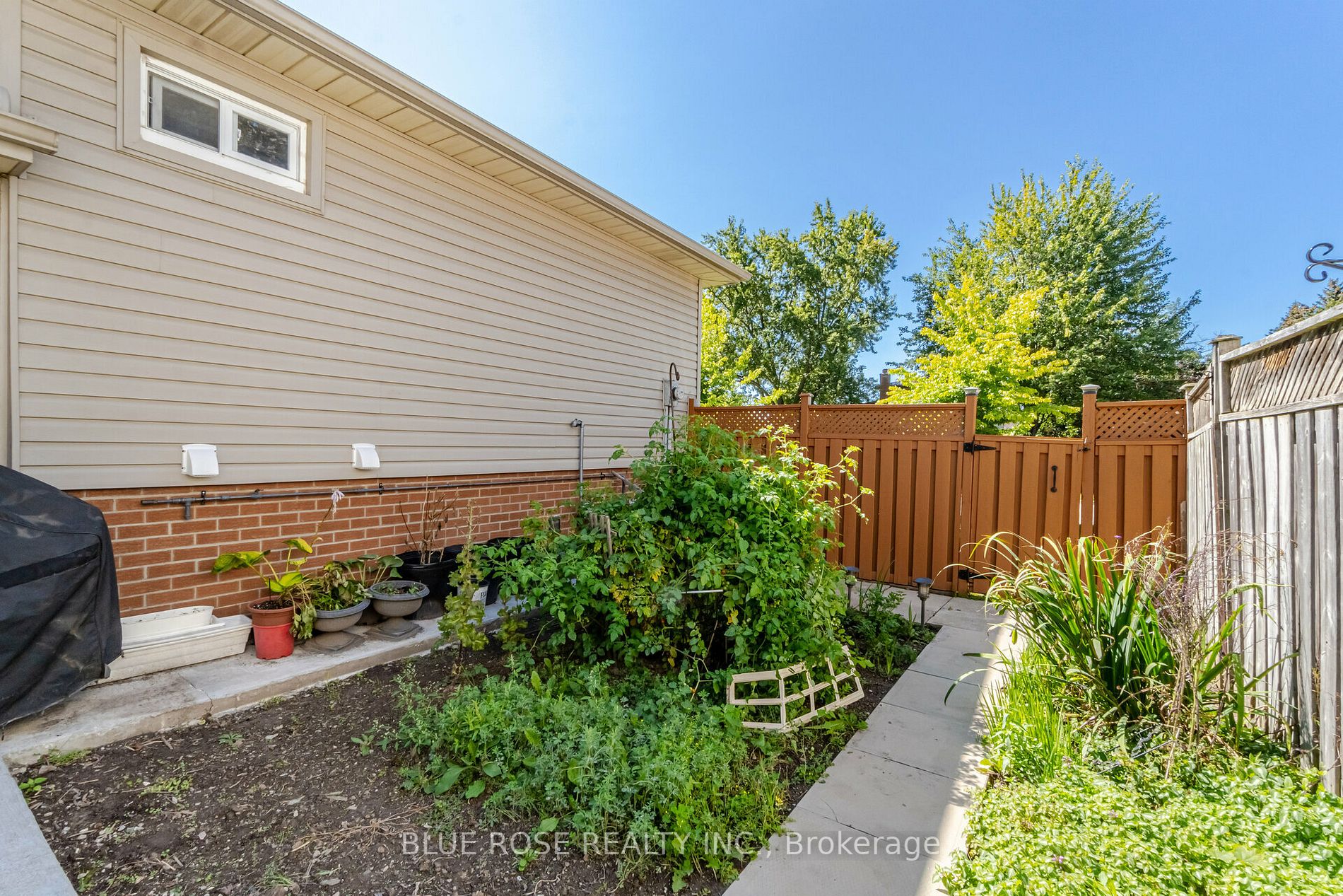 3375 Hannibal Road
