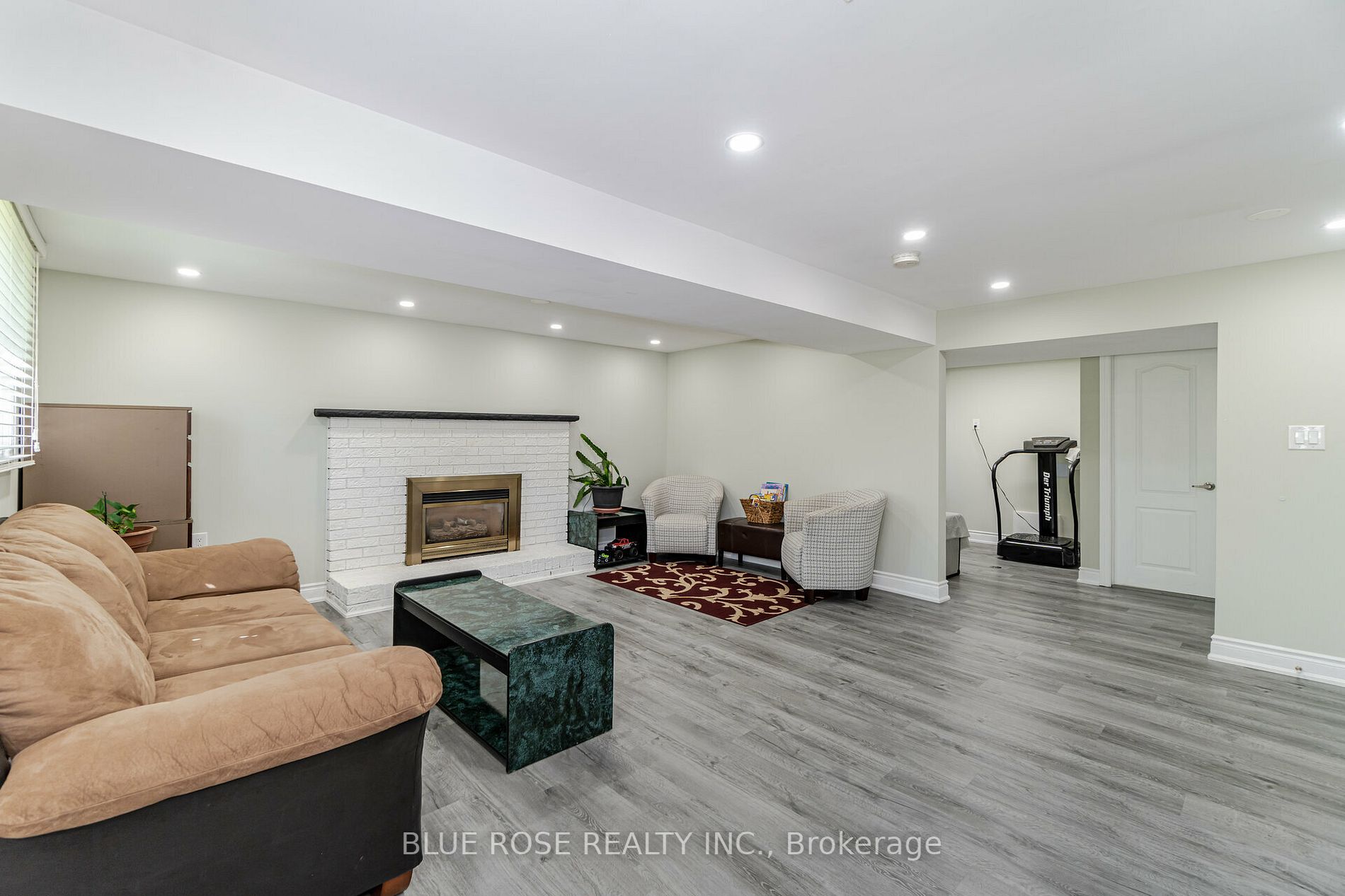 3375 Hannibal Road