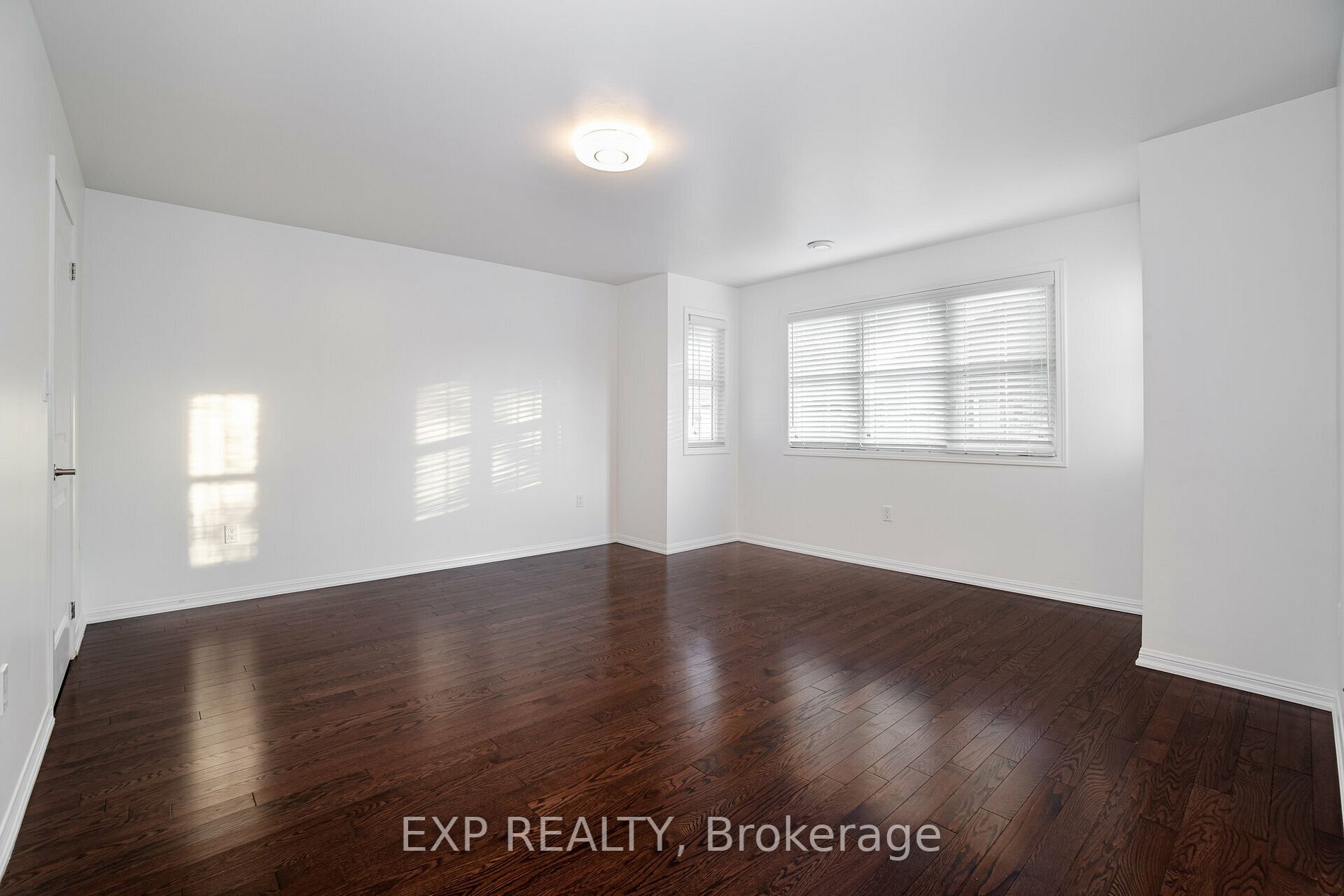 349 Ware Crescent