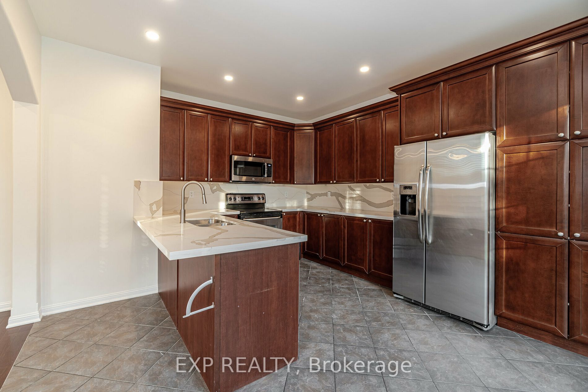 349 Ware Crescent
