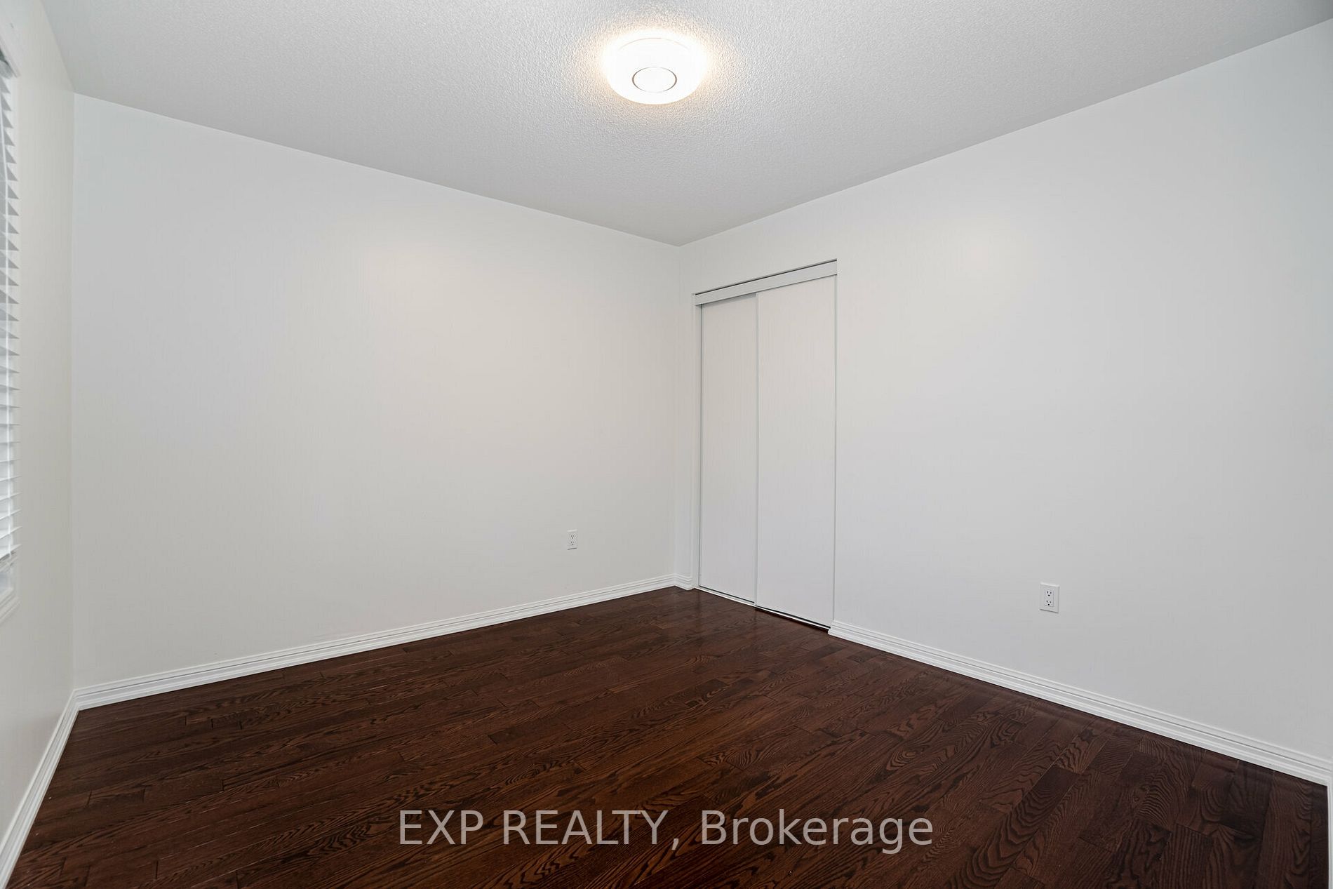 349 Ware Crescent