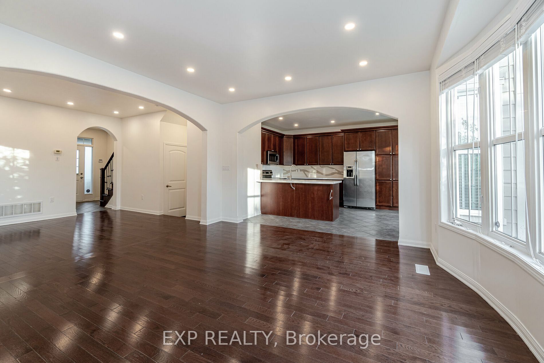 349 Ware Crescent