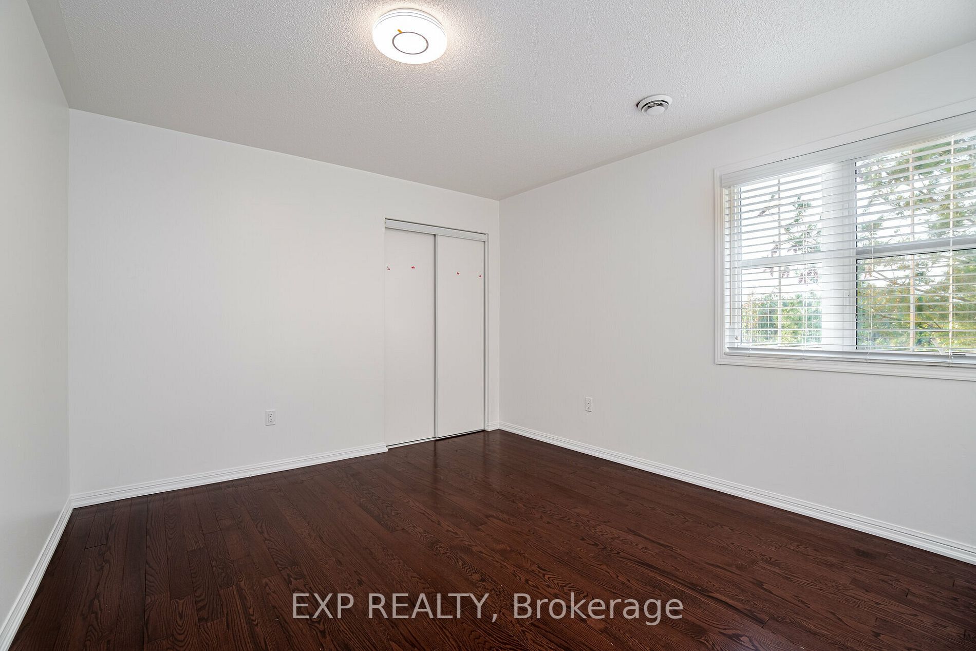 349 Ware Crescent