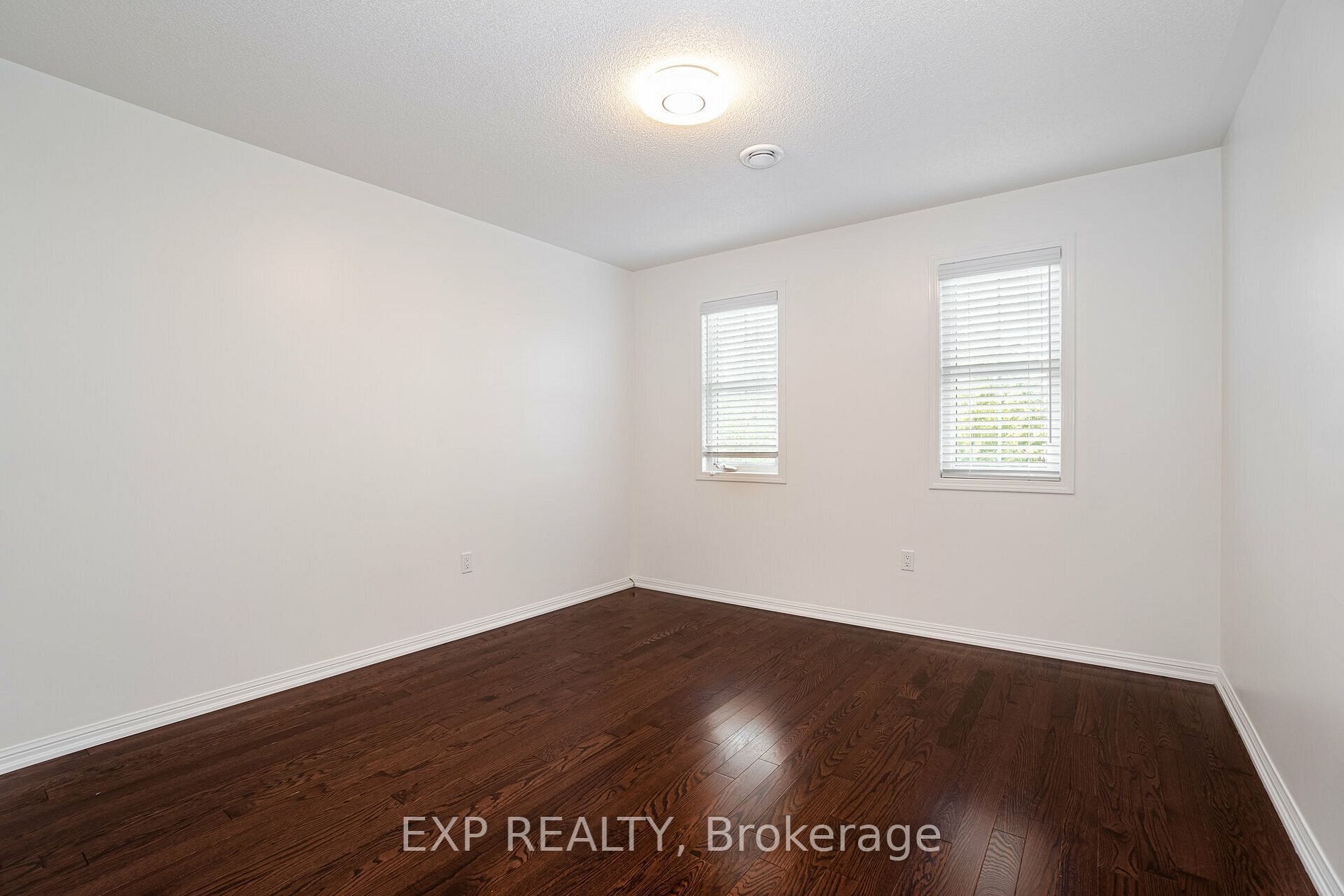349 Ware Crescent