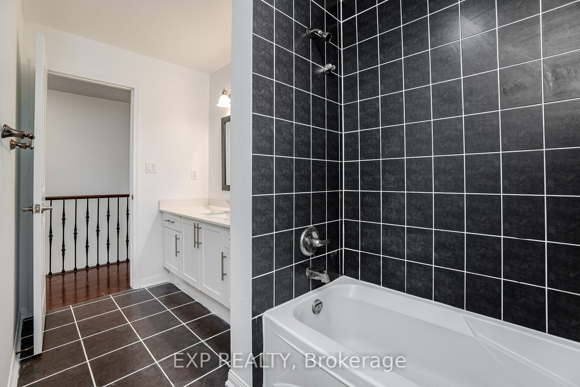 349 Ware Crescent
