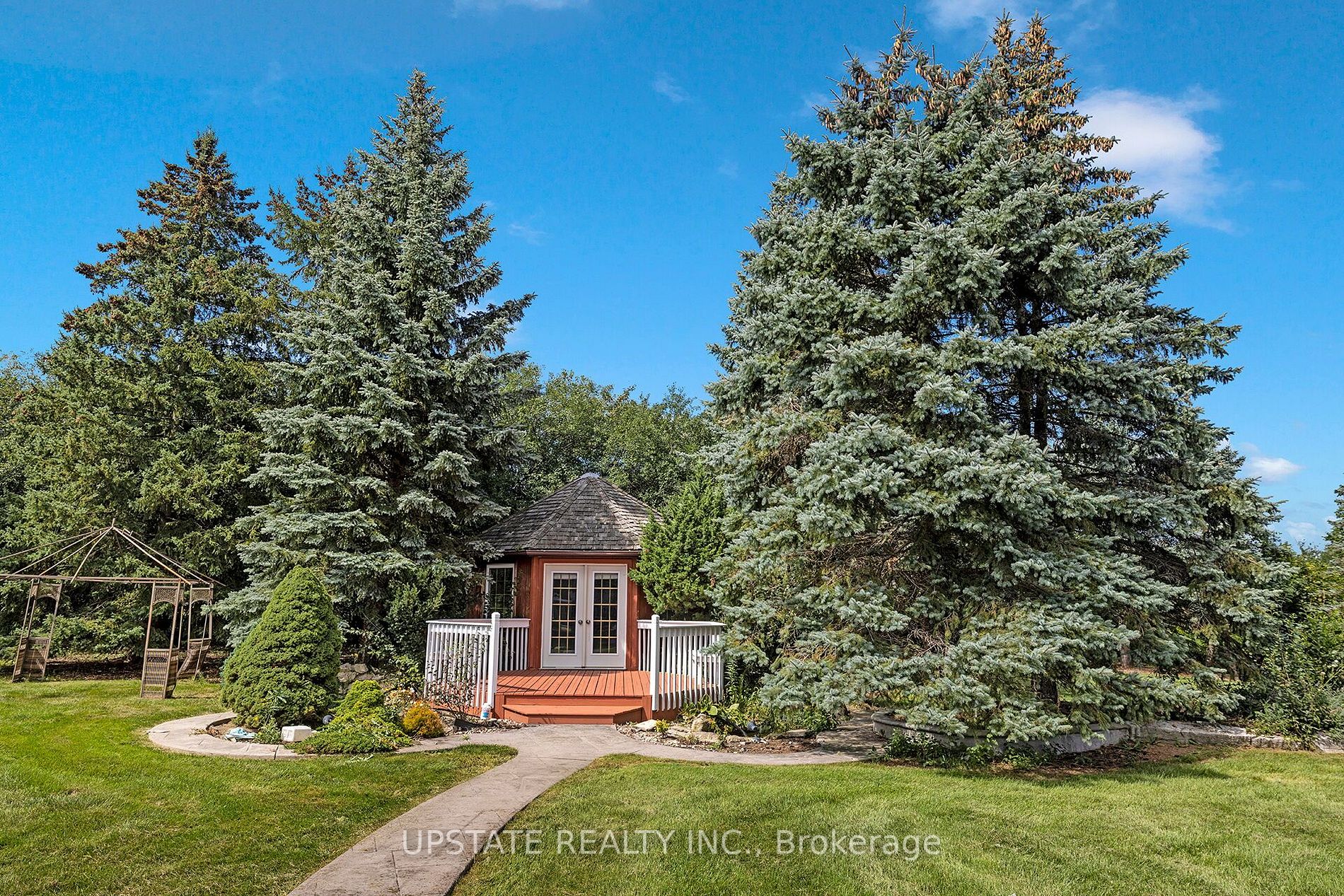 52 Michelangelo Blvd