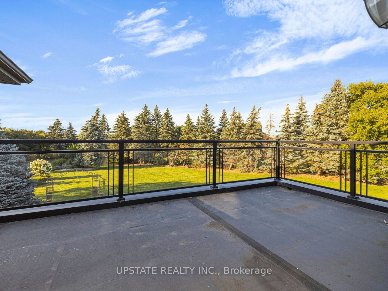 52 Michelangelo Blvd