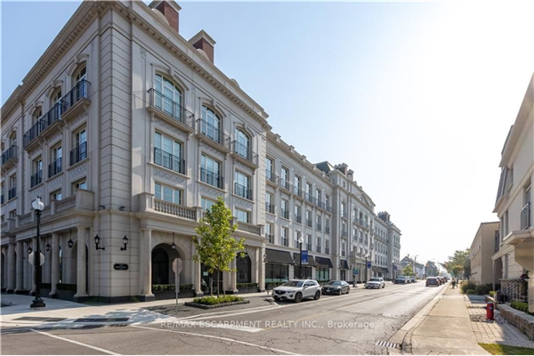 300 Randall St, Oakville